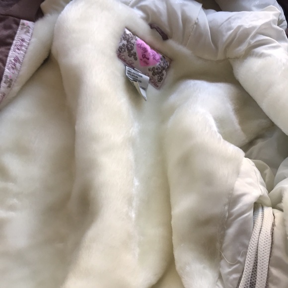 Women’s snowboarding jacket Betty Rides NEW Lace jacquard collection siz… - Picture 14 of 16